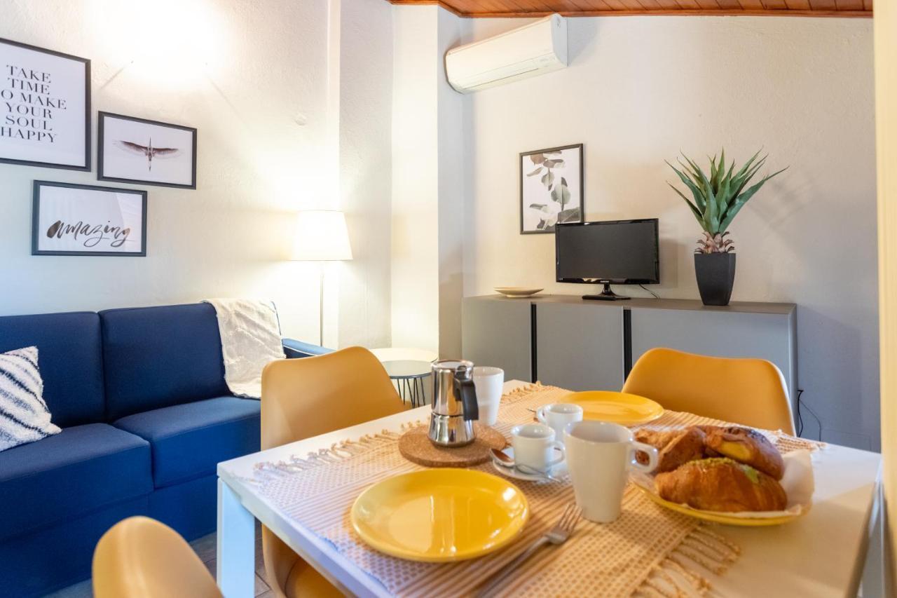 Blue Attic - Historical Como City Center By Rent All Como Eksteriør billede